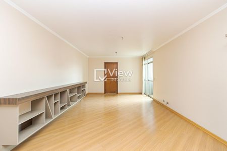 8_photo/94dce47047.3aed5bbd04158097-ATLAS-5cfc5bc8-a3a8-4b5e-bf38-1c7b023f3c0e.jpg de apartamento à venda com 3 quartos, 156m² em Centro, Curitiba