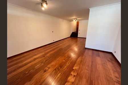 8_photo/94dce47047.3aed5bbd04158097-ATLAS-71f47537-85b8-4899-aac3-aefea96fb187.jpg de apartamento para alugar com 3 quartos, 156m² em Centro, Curitiba