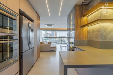 7_photo/94dce47049.896b41fbcb876b67-ATLAS-4a63e2d7-85c2-43aa-bea0-085a397c8334.jpg de apartamento para alugar com 3 quartos, 132m² em Centro, Curitiba