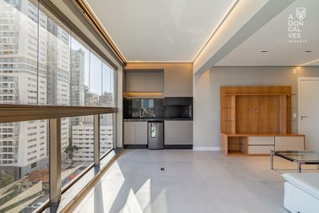 13_photo/94dce47049.896b41fbcb876b67-ATLAS-baa780d6-4b68-4e40-bbea-1e2b7da1fbc3.jpg de apartamento para alugar com 3 quartos, 132m² em Centro, Curitiba