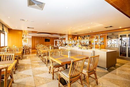 20_photo/94dce470c5.15a8321e30aa61da-ATLAS-cd8f005f-a80e-43dc-9a53-53a8a4ed6880.jpg de kitnet/studio à venda com 1 quarto, 43m² em Água Verde, Curitiba