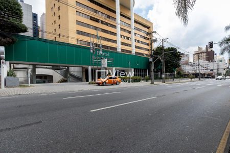 10_photo/94dce470c5.478be4c047dfae7d-ATLAS-7b577afb-46c8-4a3c-9294-7dac3df2bfbe.jpg de apartamento à venda com 1 quarto, 43m² em Água Verde, Curitiba