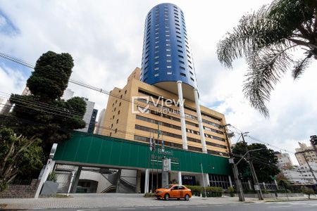 4_photo/94dce470c5.f7ff72ea28a7b148-ATLAS-bcf47aca-d537-4d42-aa8e-4f46f6597a13.jpg de kitnet/studio à venda com 1 quarto, 49m² em Água Verde, Curitiba