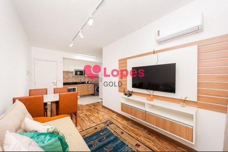 11_photo/94dce470d9.fe9d207b1f8f34f6-ATLAS-856a077d-5e35-49cb-8b1d-4606377fdb8c.jpg de apartamento à venda com 1 quarto, 42m² em Centro, Curitiba