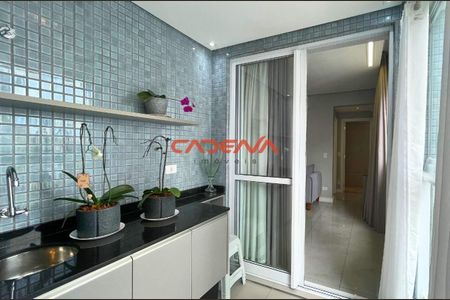 9_photo/94dce47101.5ed8f8bbc1a315aa-ATLAS-2e9bc94c-f9cc-4cba-b941-11187066b648.jpg de apartamento para alugar com 2 quartos, 96m² em Centro, Curitiba
