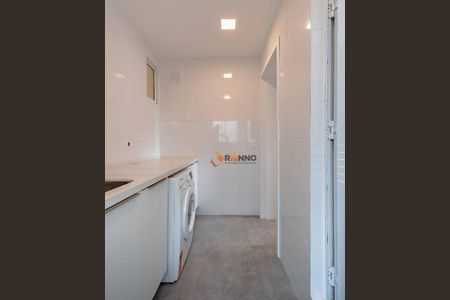 16_photo/94dce47101.b66d1330176b3012-ATLAS-5c2a60e0-5ca5-4e61-aabc-676b5f3cdb29.jpg de apartamento à venda com 3 quartos, 93m² em Centro, Curitiba