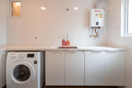 9_photo/94dce47101.bc87a70d2c2e0f85-ATLAS-2e23caf3-d795-411e-ab79-aae809fc7d0c.jpg de apartamento à venda com 3 quartos, 95m² em Centro, Curitiba