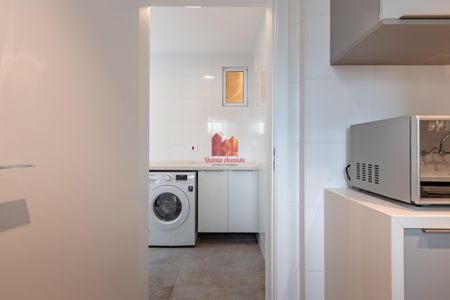 33_photo/94dce47101.bc87a70d2c2e0f85-ATLAS-3fffc6b3-67c0-4e97-9036-ceb425d2a1ab.jpg de apartamento à venda com 3 quartos, 95m² em Centro, Curitiba