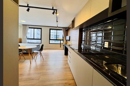 4_photo/94dce47103.fc5b9e0c94fb8aee-ATLAS-54c09f4a-3d33-4cd2-b093-ac091679bc92.jpg de apartamento para alugar com 1 quarto, 26m² em Água Verde, Curitiba