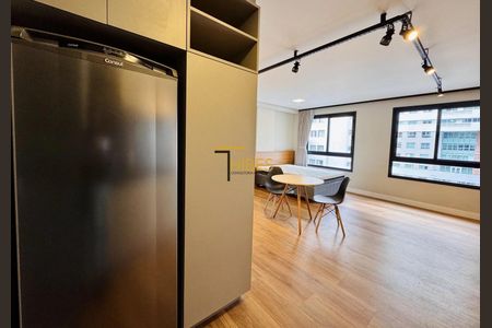 10_photo/94dce47103.fc5b9e0c94fb8aee-ATLAS-b34228b5-ad6b-4939-9012-85e9fb66583f.jpg de apartamento para alugar com 1 quarto, 26m² em Água Verde, Curitiba