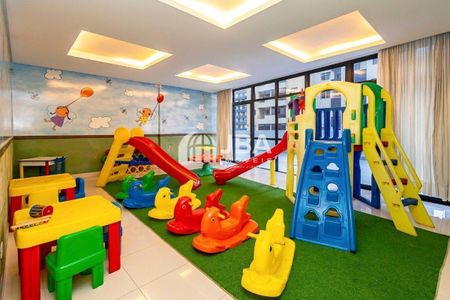 12_photo/94dce47117.e36cf7204ae9d2f3-ATLAS-36f676fc-8609-45ce-ab6c-778761dbbc8c.jpg de apartamento à venda com 2 quartos, 69m² em Centro, Curitiba