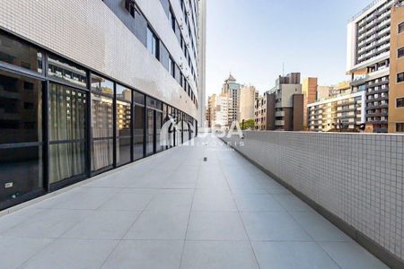 21_photo/94dce47117.e36cf7204ae9d2f3-ATLAS-e26ef2ef-3a7a-4ec1-93cb-38df3b61285f.jpg de apartamento à venda com 2 quartos, 69m² em Centro, Curitiba