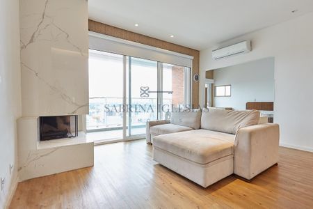 6_photo/94dce47123.73dfcdd1779a8f70-ATLAS-2d29e1bf-6cc6-43ba-8748-e80d2d78a667.jpg de apartamento para alugar com 1 quarto, 59m² em Centro, Curitiba