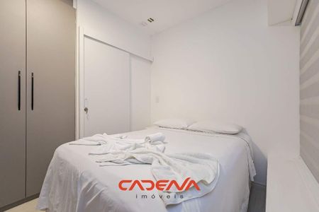 13_photo/94dce47123.7c7ac5e32c298168-ATLAS-afa93c80-e2fd-44b9-8cfb-54d3db5199e3.jpg de apartamento à venda com 2 quartos, 68m² em Centro, Curitiba