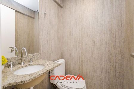 12_photo/94dce47123.7c7ac5e32c298168-ATLAS-bef4d5bb-8627-4a66-a1b9-17db3f7d06a2.jpg de apartamento à venda com 2 quartos, 68m² em Centro, Curitiba