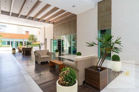 4_photo/94dce47123.d254eb08bf0be8d5-ATLAS-4345b172-92ab-4218-842e-77b3f8314c9b.jpg de apartamento à venda com 2 quartos, 76m² em Centro, Curitiba