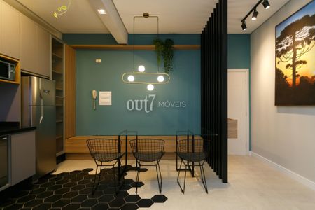 6_photo/94dce47137.a90bfda5e0df9cac-ATLAS-d5f8fe53-c648-4eb2-bc11-d9c4b40e7bed.jpg de apartamento à venda com 2 quartos, 91m² em Centro, Curitiba