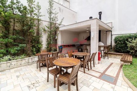 12_photo/94dce47145.30da587be2db5a86-ATLAS-5b3ee9a7-1480-4e78-be9a-bfec4e7069b6.jpg de apartamento para alugar com 1 quarto, 50m² em Centro, Curitiba