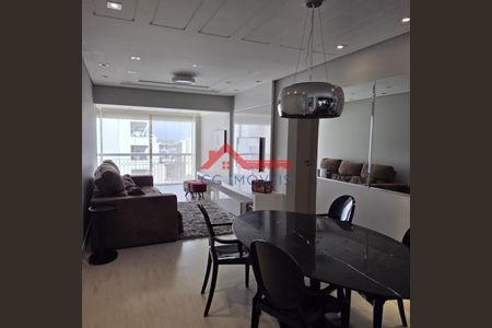 7_photo/94dce47147.b60a63e3dda092e8-ATLAS-069c0c72-4e54-49e0-ab38-0f074f8bc926.jpg de apartamento à venda com 2 quartos, 70m² em Centro, Curitiba