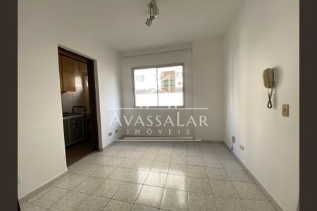 10_photo/94dce47167.e630ed79cdef484f-ATLAS-a5541743-05c3-498a-aea5-e7a87e095889.jpg de apartamento para alugar com 1 quarto, 28m² em Centro, Curitiba