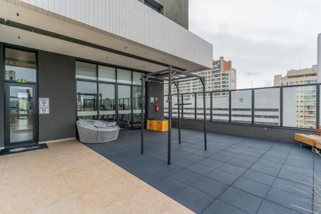 5_photo/94dce47173.4ccc72e20521a484-ATLAS-2486083f-68f2-4e8c-b1fa-35e5e61e12ee.jpg de kitnet/studio à venda com 1 quarto, 18m² em Centro, Curitiba