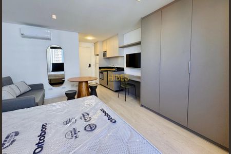 4_photo/94dce47173.4f0f11c8b1d619b9-ATLAS-b213e45e-10d1-4aa2-974a-58d1bd3552cf.jpg de apartamento para alugar com 1 quarto, 29m² em Centro, Curitiba