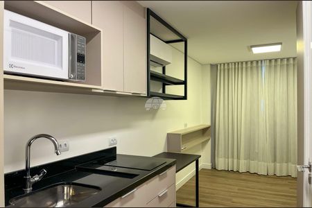 15_photo/94dce47173.5a5ead08d13e6b79-ATLAS-4d86ca58-bf24-4d4c-b6f9-05e956be4b0b.jpg de kitnet/studio para alugar com 1 quarto, 17m² em Centro, Curitiba