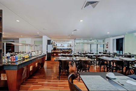 3_photo/94dce47179.203ffe32249db6fb-ATLAS-20ebaf2a-db23-40a2-9cfa-ef2f907442f3.jpg de apartamento à venda com 1 quarto, 36m² em Centro, Curitiba