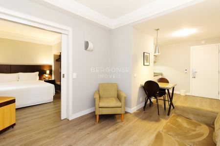 6_photo/94dce47179.203ffe32249db6fb-ATLAS-d14a3fe1-bd1e-48b7-8804-4ad6c235db43.jpg de apartamento à venda com 1 quarto, 36m² em Centro, Curitiba