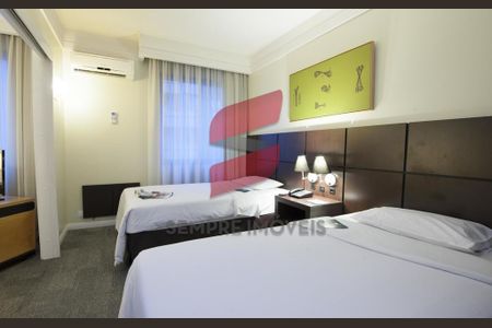 29_photo/94dce47179.8d3b06d6dd460f76-ATLAS-69214f4e-5a8e-4d94-bc1f-39eb90cb2260.jpg de apartamento à venda com 1 quarto, 31m² em Centro, Curitiba