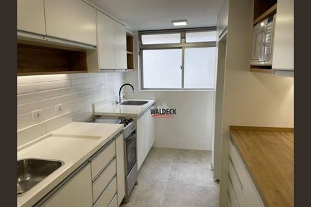 7_photo/94dce4718f.01bcb711c42c8aa1-ATLAS-dbd6de7c-31f9-4c43-ad13-2bc34777d5c5.jpg de apartamento à venda com 1 quarto, 60m² em Centro, Curitiba