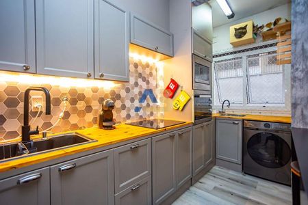 8_photo/94dce47191.1aa5b8f538f3adaf-ATLAS-809e799b-c27e-4bfe-9977-d70ee6292cbb.jpg de apartamento à venda com 1 quarto, 50m² em Centro, Curitiba