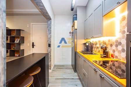 11_photo/94dce47191.1aa5b8f538f3adaf-ATLAS-cf882498-7aa2-4e86-aee1-c407ad9cac15.jpg de apartamento à venda com 1 quarto, 50m² em Centro, Curitiba