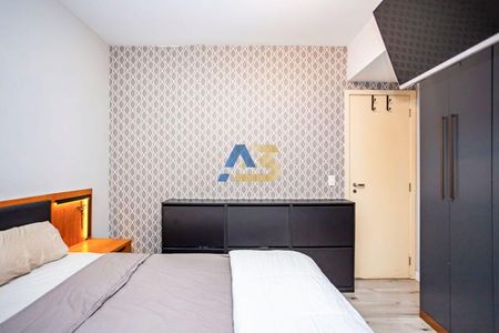 21_photo/94dce47191.1aa5b8f538f3adaf-ATLAS-e8367fc0-0661-45e1-869a-cc488b6731de.jpg de apartamento à venda com 1 quarto, 50m² em Centro, Curitiba