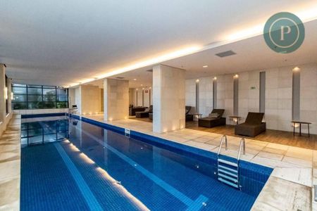 3_photo/94dce47191.f805a90f0d3fc62d-ATLAS-8f5ddfb0-6f1f-4174-bc18-2a893f0773f2.jpg de apartamento para alugar com 2 quartos, 66m² em Centro, Curitiba