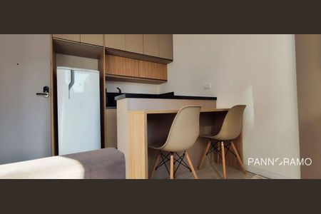 4_photo/94dce471a7.4b618b76e5a5e2b8-ATLAS-729aa891-e5bc-46c4-8b04-5ce07eb4a79f.jpg de apartamento para alugar com 1 quarto, 40m² em Centro, Curitiba