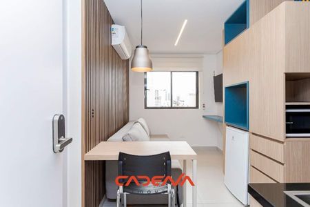 12_photo/94dce471a7.c73b78bac5a2f3b6-ATLAS-5b36dbd6-0079-4aa9-8e5c-7a0d023dd9d7.jpg de apartamento para alugar com 1 quarto, 25m² em Centro, Curitiba