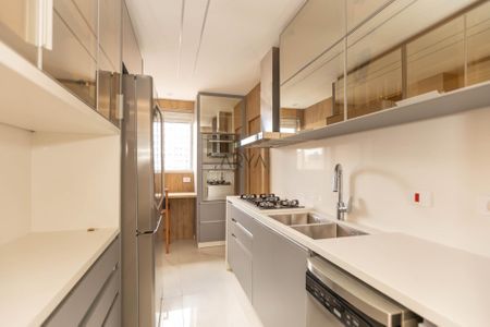 26_photo/94dce471ab.3603da3bd2483db2-ATLAS-1f24c268-6fb5-4fb8-96ab-736314f8b1e9.jpg de apartamento à venda com 3 quartos, 96m² em Centro, Curitiba