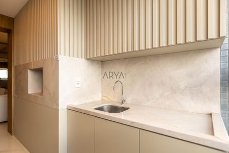 9_photo/94dce471ab.3603da3bd2483db2-ATLAS-e66f1cfa-0118-453d-8942-128f5bec9fe3.jpg de apartamento à venda com 3 quartos, 96m² em Centro, Curitiba