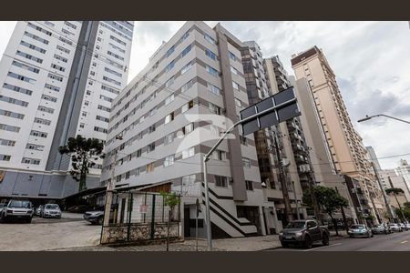 6_photo/94dce471af.aedc8be245d3e52f-ATLAS-af0d2561-96bd-40e1-b761-8829c8bffb32.jpg de apartamento à venda com 1 quarto, 34m² em Centro, Curitiba