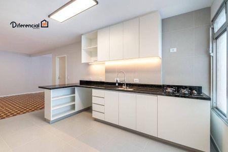 3_photo/94dce471b3.4eddeeb904093714-ATLAS-dd1cbccc-8370-4ed8-89d9-ca2d98fe9d76.jpg de apartamento à venda com 3 quartos, 124m² em Centro, Curitiba