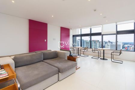 10_photo/94dce471c1.19290e4fe765e89d-ATLAS-6bf2a0db-0e66-4b79-bf4f-7054cc87e586.jpg de apartamento à venda com 1 quarto, 36m² em Centro, Curitiba