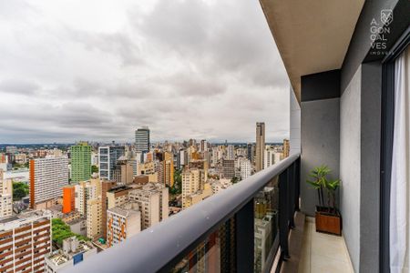 12_photo/94dce471c1.3e04852d0ae0df5e-ATLAS-9b6913c4-d3ab-4b2a-948c-9cd0b2757d5d.jpg de apartamento à venda com 2 quartos, 66m² em Centro, Curitiba