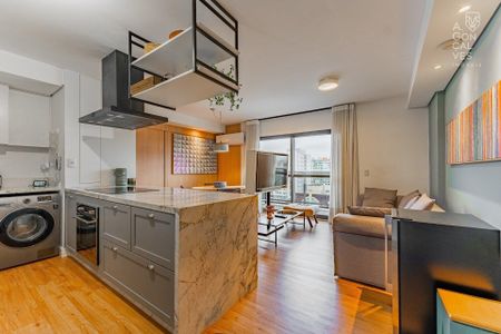 2_photo/94dce471c1.3e04852d0ae0df5e-ATLAS-9dfa2524-8ab6-4c18-8039-bba4aa5ec8a4.jpg de apartamento à venda com 2 quartos, 66m² em Centro, Curitiba