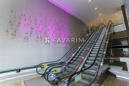 12_photo/94dce471c1.8d5cfb07f064a09b-ATLAS-52e066eb-8384-4fb7-95a7-9b2b43d0735f.jpg de apartamento à venda com 2 quartos, 76m² em Centro, Curitiba