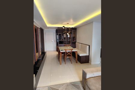 7_photo/94dce471c1.e567e2dfa3747fe8-ATLAS-46c32693-eb3c-4aea-9530-c6daed6484aa.jpg de apartamento à venda com 2 quartos, 77m² em Centro, Curitiba