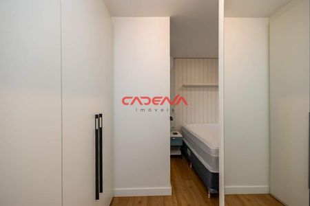 11_photo/94dce471c1.eb7ee1c62e8591fd-ATLAS-7c2443ec-9f7b-449b-ad4d-ecee98191ff8.jpg de apartamento à venda com 2 quartos, 66m² em Centro, Curitiba