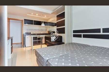 4_photo/94dce471c3.128bf408541d2ba5-ATLAS-29f229dd-6903-4b62-a49a-b5f1d384e63c.jpg de kitnet/studio para alugar com 0 quarto, 25m² em Centro, Curitiba