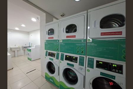 6_photo/94dce471c3.4cecb3db1a9d26dc-ATLAS-57a849e7-2e26-452e-b54b-5da4eb476558.jpg de apartamento à venda com 1 quarto, 26m² em Centro, Curitiba