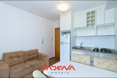 4_photo/94dce471c3.81c488c884db3593-ATLAS-d7f02a9c-5e71-461d-afb2-bc90d03a58a1.jpg de apartamento à venda com 1 quarto, 26m² em Centro, Curitiba